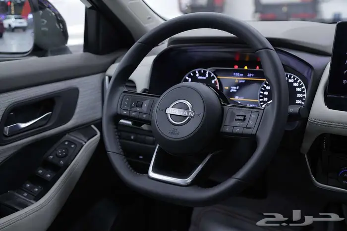 نيسان اكس تريل SV PLUS 7 راكب دبل 2025 3