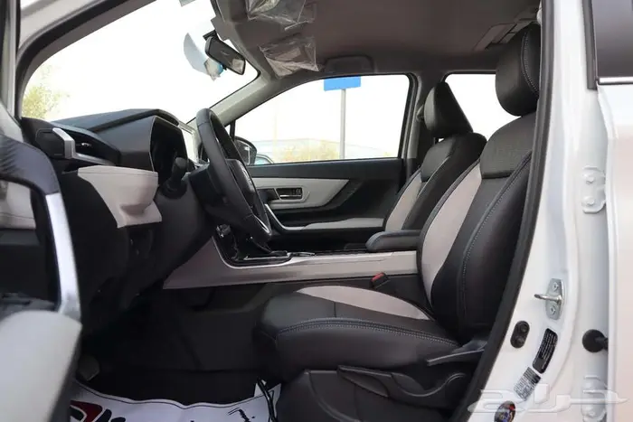 تويوتا فيلوز 2025 8