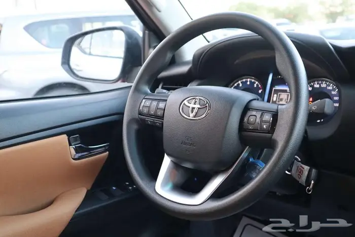 تويوتا فورتشنر GX2 2025 10