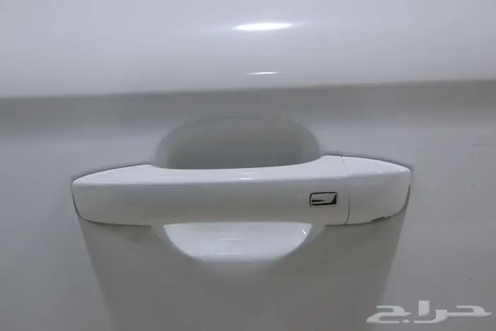 ام جي 5 الشكل القديم والجديد 2025 بأقوى العروض و الخصومات 6