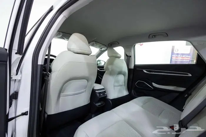 جيلي امجراند GS ستاندر 2026 كاش و اقساط 14