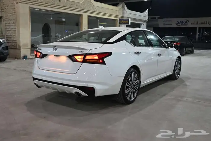 نيسان التيما SV 2024 نص فل سعودي 5