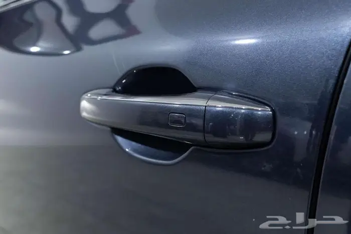 رينو ميجان اي 2024 15