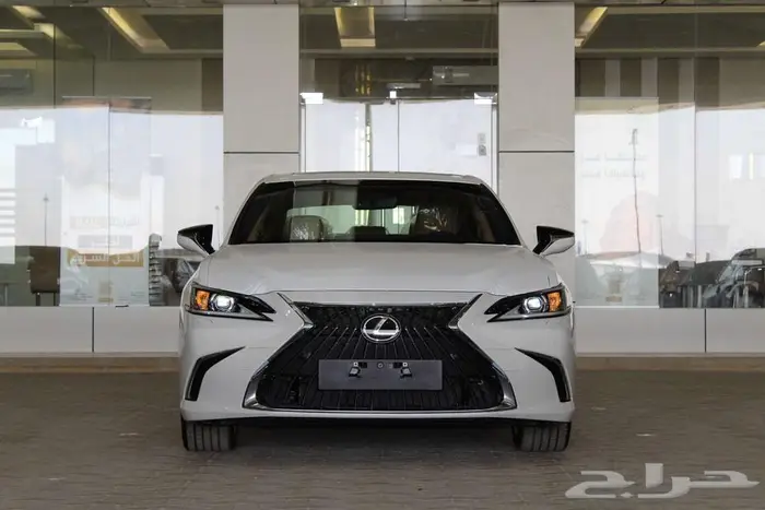 لكزس - ES300 Bh هايبرد - 2025 - نص فل - خليجي السعر 195500 0