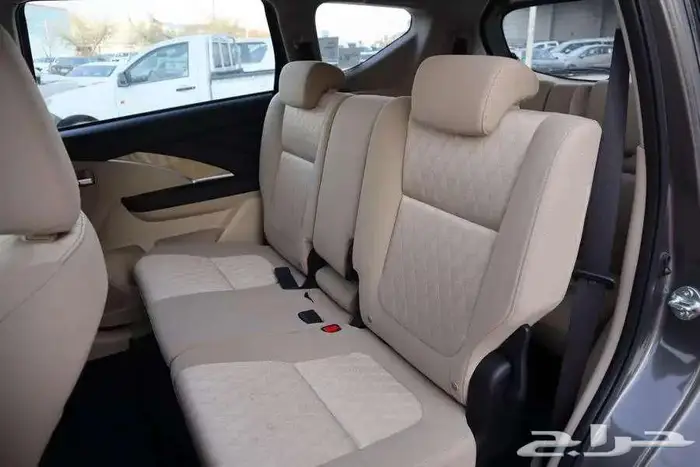 ميتسوبيشي اكسبندر هاى لاين 2025 للتقسيط 7