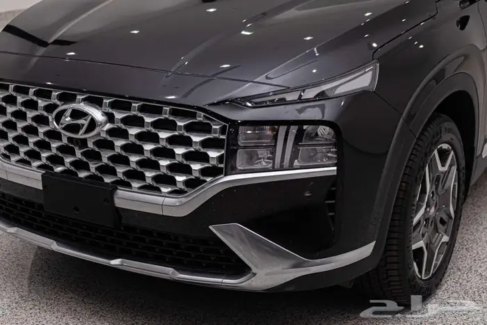 هيونداي سنتافي موديل 2024 بمحرك 3 500 CC ست سلندر ودفع رباعي 4