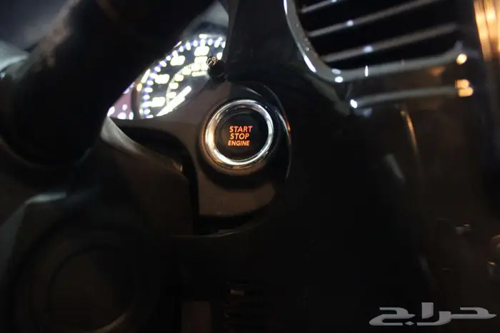 ميتسوبيشي اوتلاندر 2020 فضي بطاقة جمركية 34