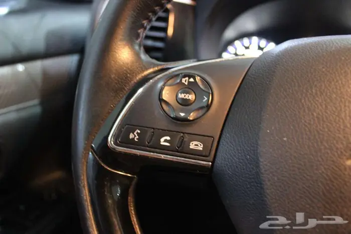 ميتسوبيشي اوتلاندر 2020 فضي بطاقة جمركية 50