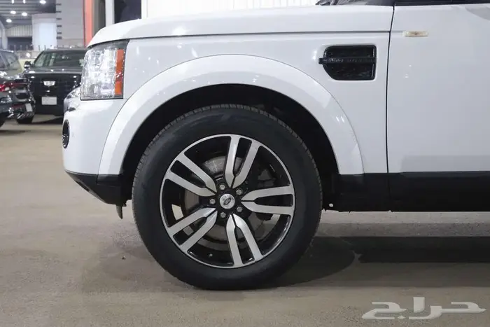 لاندروفر ديسكفري LR4 2011 V8 5
