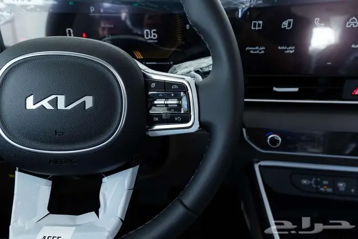 كيا كارنيفال نص فل 2025 14