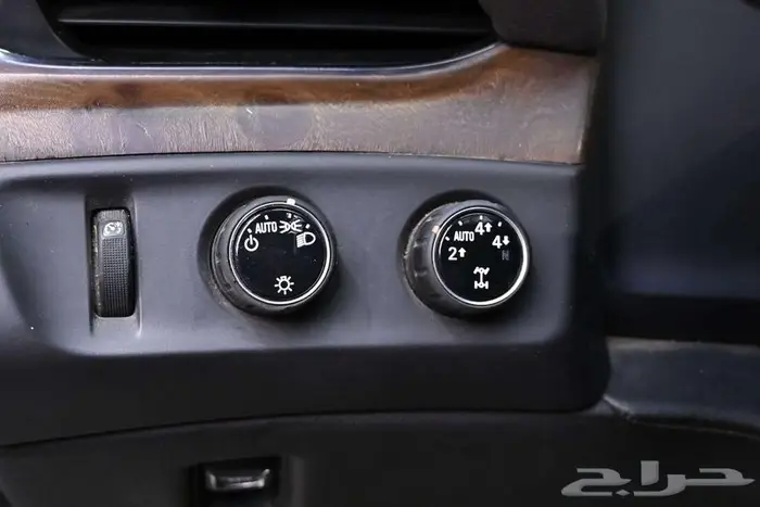 كاديلاك اسكاليد XL 2016 دبل سعودي 11