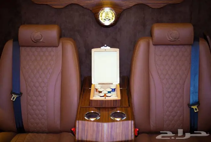 أجار اسبرنتر وفيتو VIP بسائق 10