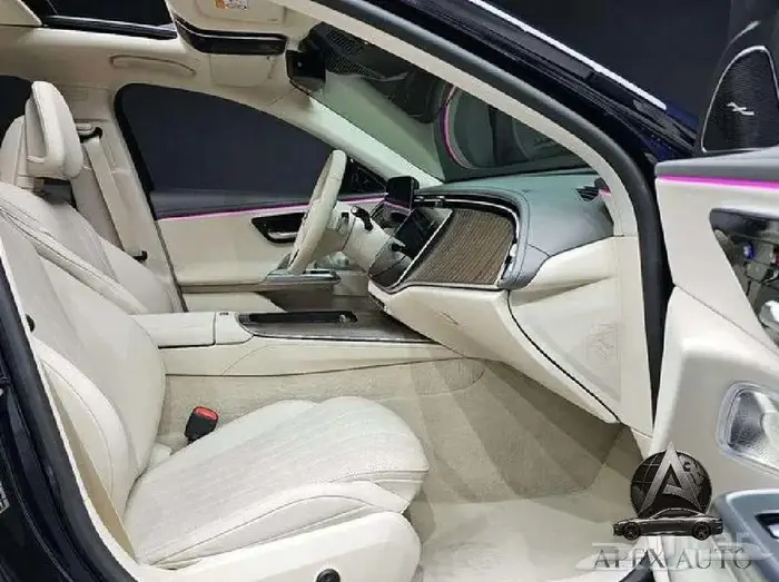 مرسيدس E300 2024 4MATIC كلاسيك عرض مميز 10