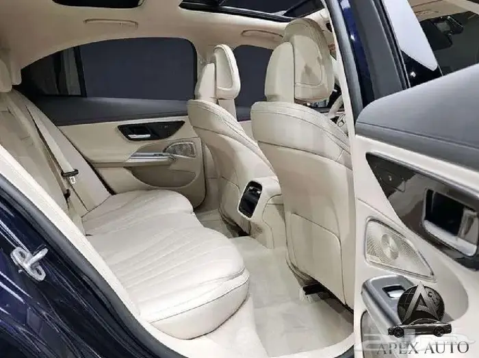 مرسيدس E300 2024 4MATIC كلاسيك عرض مميز 17
