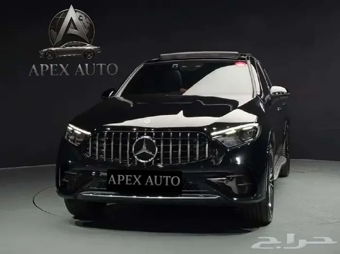 مرسيدس GLC300 4MATIK Coupe 2024 1