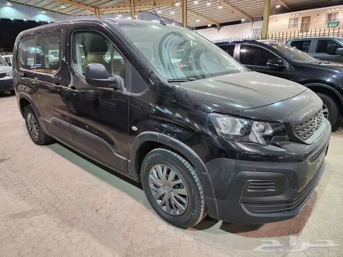 بيجو ريفتر 5 ركاب ديزل 2023 1