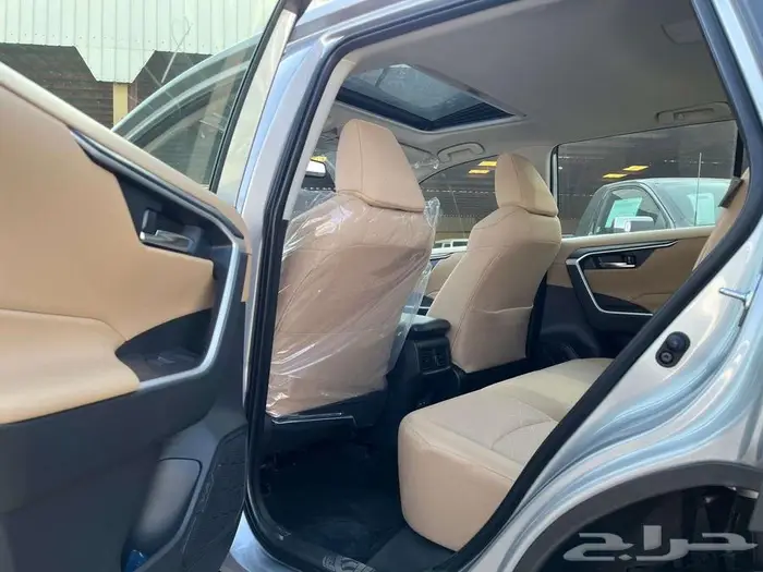 راف فور XLE 2025 نقد وتقسيط 6