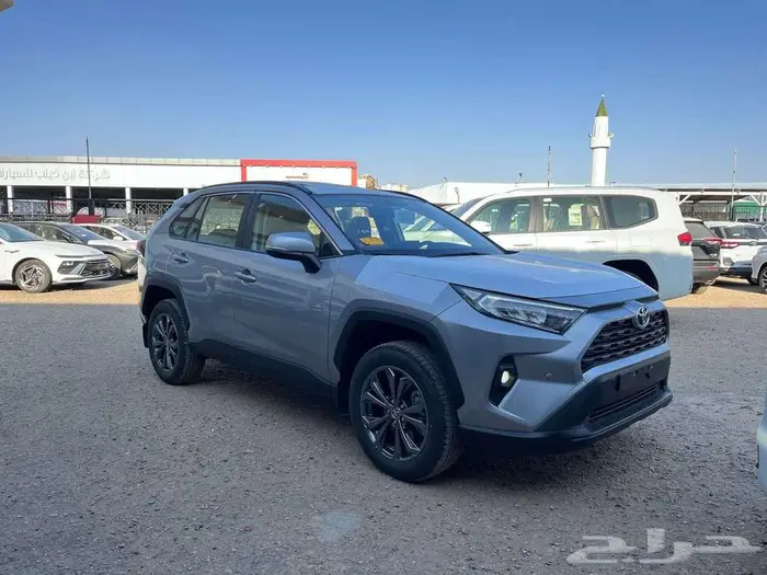 راف فور XLE 2025 نقد وتقسيط 1