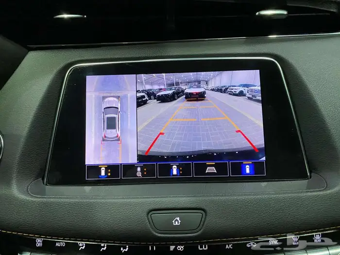 كاديلاك اكس تي 4 موديل 2023 اسود فل سعودي ماشيه 20 الف كم 26