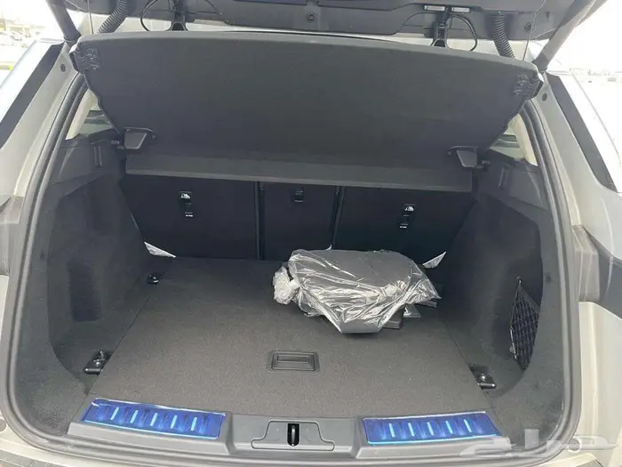 رنج روفر ايفوك L موديل 2024 17