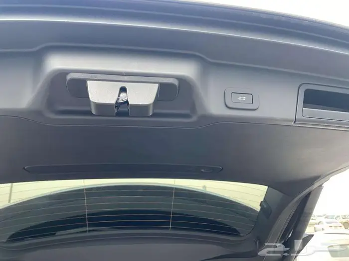 رنج روفر ايفوك L موديل 2024 23