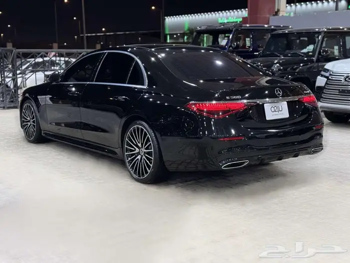 مرسيدس بنز S580 موديل 2022 3