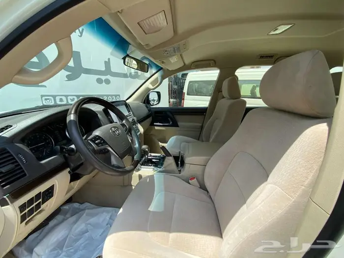 تويوتا لاندكروزر GXR موديل 2021 12