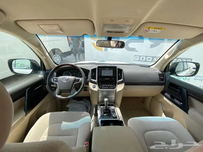 تويوتا لاندكروزر GXR موديل 2021 16