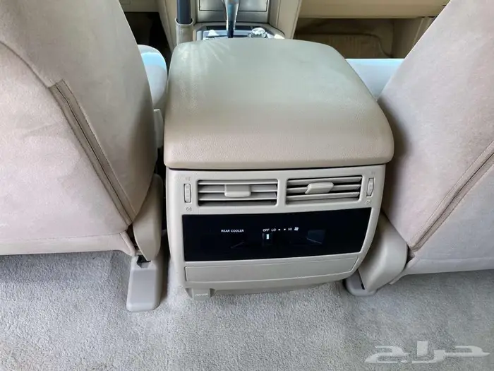 تويوتا لاندكروزر GXR موديل 2021 9