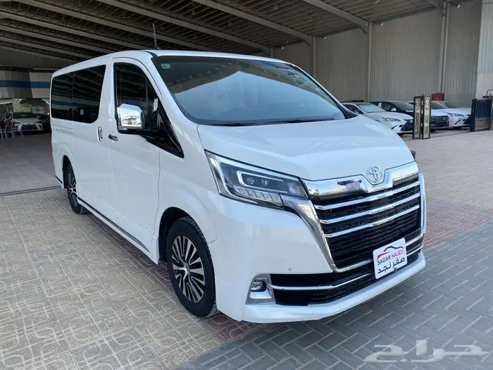 تويوتا جرانفيا بنزبن 2020 مستخدم 1