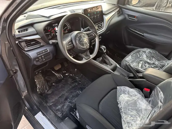 سوزوكي بالينو 2025 30