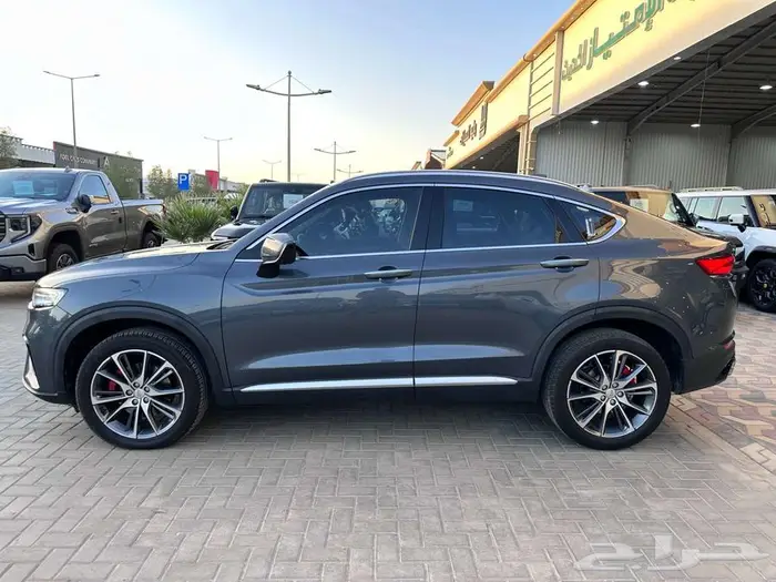 جيلي توجيلا 2023 3