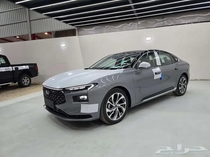 فورد تورس تيتانيوم 2026 6