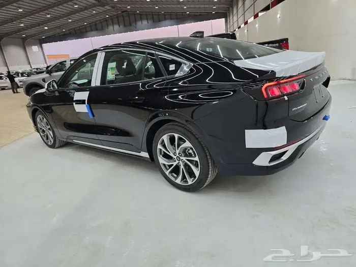 فورد تورس تيتانيوم 2026 3