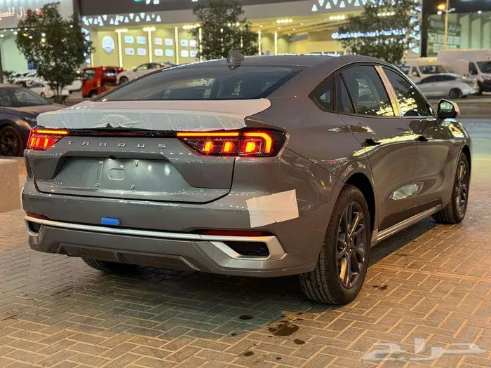 فورد تورس ترند 2026 اقساط وكاش 8