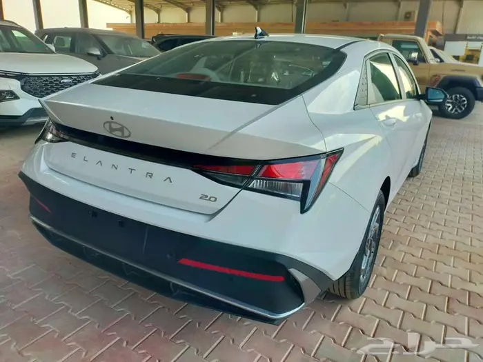 هيونداي النترا gl 2026 12