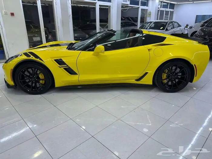 كورفيت C7 قراند سبورت 2018 مالك اول بحالة الوكالة مخزن 6