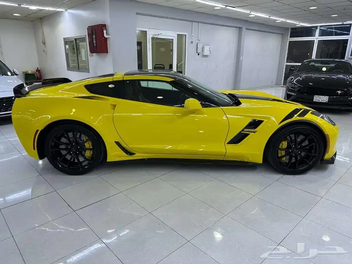 كورفيت C7 قراند سبورت 2018 مالك اول بحالة الوكالة مخزن 10