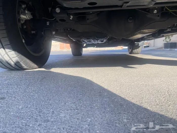 برادو 2022ماشي اقل من 100نظيف 12