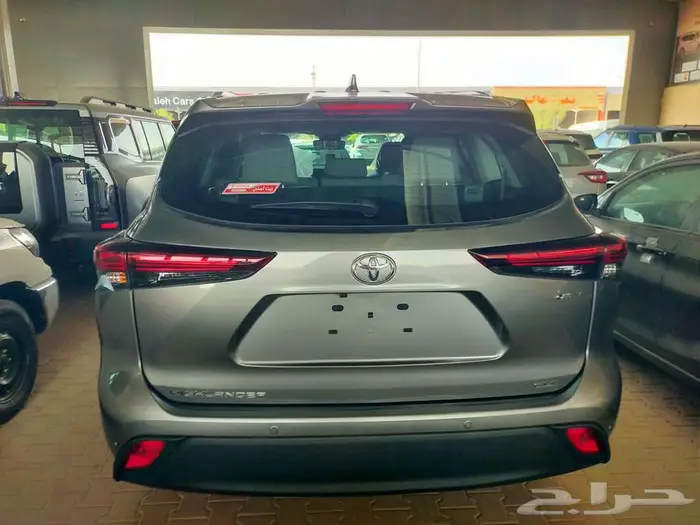 تويوتا هايلندر gle 14