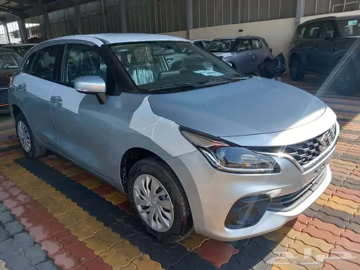 سوزوكى بالينو ستاندر 2025 1