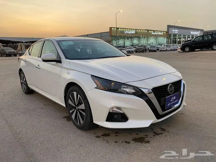 نيسان التيما SV فتحه 2022 بترومين سعوديه مخزنه شبه زيرو 2