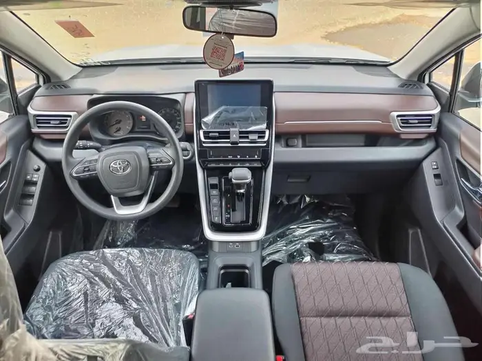 تويوتا انوفا 2026 بنزين GL 2.0 عبداللطيف جميل 5