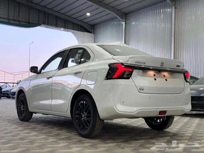 سوزوكي ديزاير ستاندر 2026 (الشكل الجديد) بأقل سعر في المملكة 9