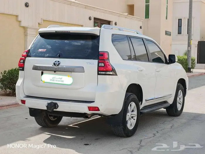 تويوتا برادو TXL3.V6موديل 2023 35