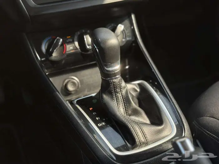 ام جي 5 موديل 2023 استاندر بدي بلد 13