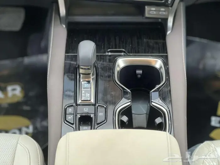 لكزس ار اكس 350 هايبرد 2025 خليجي 7