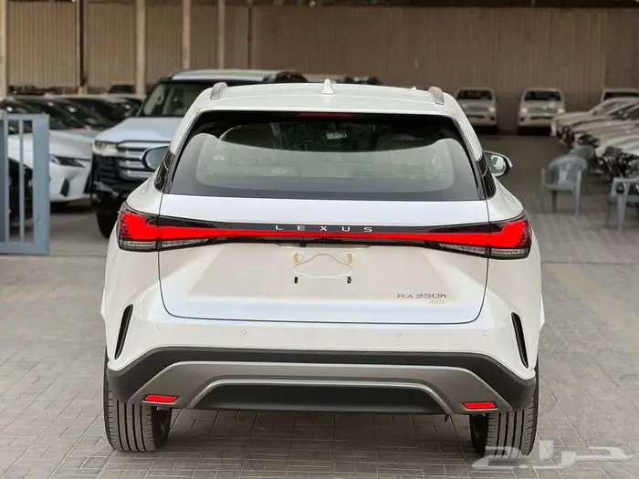 لكزس ار اكس 350 هايبرد 2025 خليجي 3