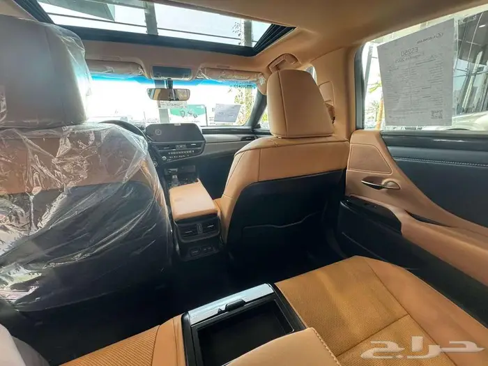 لكزس ES 250 اليجانت 2025 6