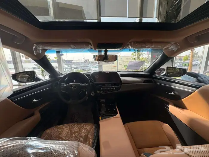 لكزس ES 250 اليجانت 2025 8